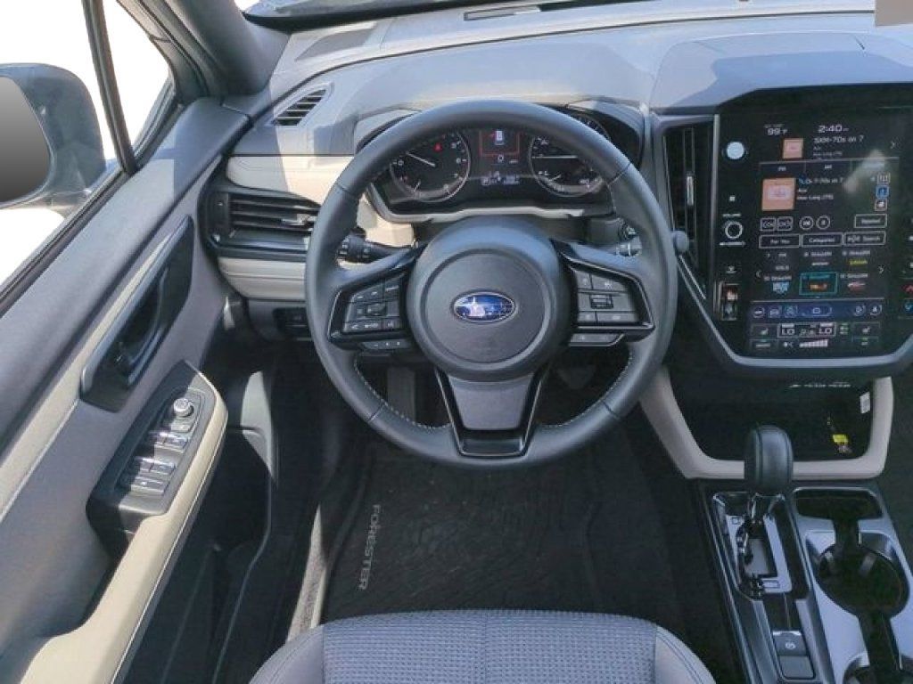 Used 2026 Subaru Forester Premium AWD/4WD image 16