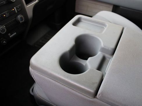 Used 2011 Ford F150 XLT w/ XLT Chrome Pkg image 23