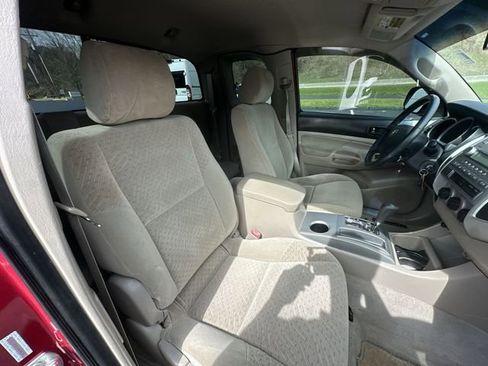 Used 2008 Toyota Tacoma PreRunner image 27