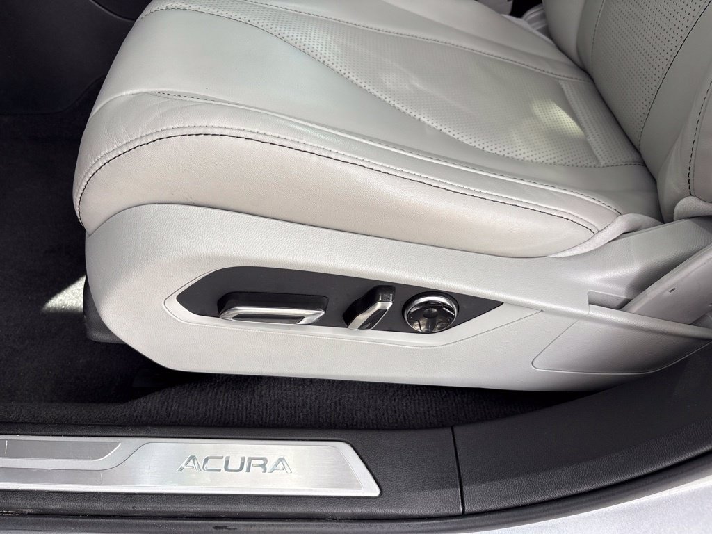 Used 2023 Acura RDX w/ Technology Package FWD image 15