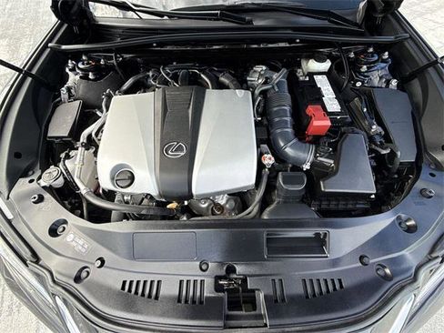 Certified 2024 Lexus ES 350 w/ Premium Package image 27