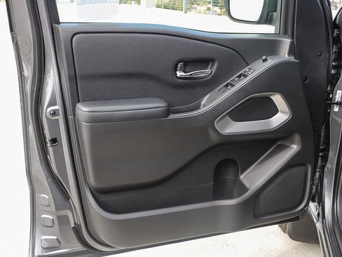 New 2025 Nissan Frontier SV AWD/4WD image 23