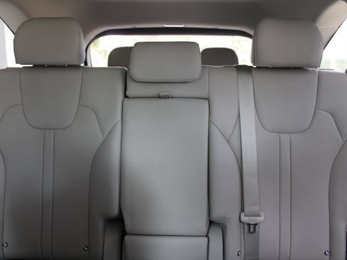 New 2026 Kia Sorento S w/ S Panoramic Sunroof Package FWD image 52