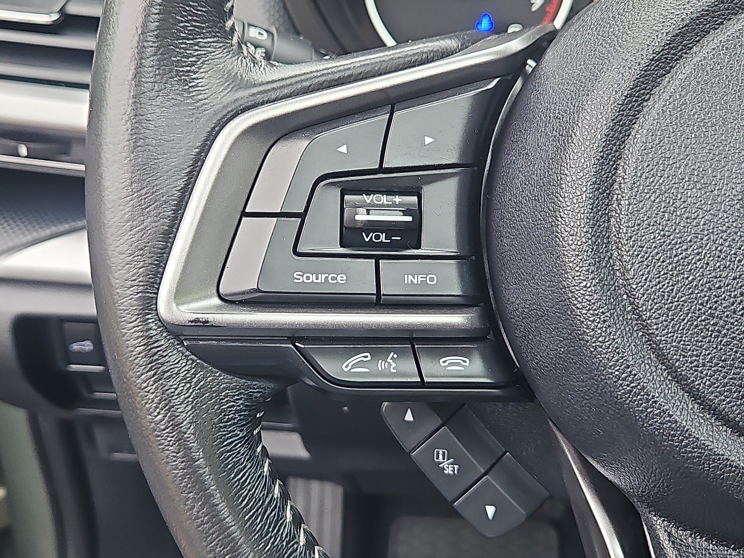 Used 2021 Subaru Forester Premium AWD/4WD image 17
