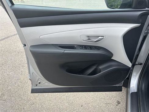 New 2025 Hyundai Tucson SEL image 10