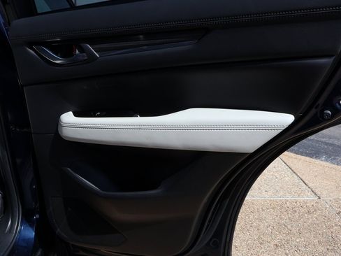 Used 2023 MAZDA CX-5 AWD 2.5 S w/ Premium Plus Pkg image 12