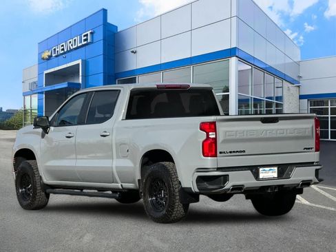 Used 2025 Chevrolet Silverado 1500 RST w/ Z71 Off-Road Package AWD/4WD image 6