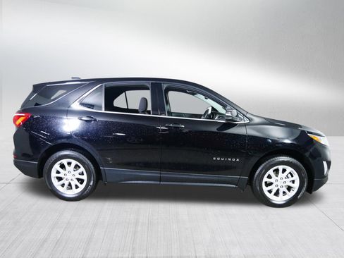 Used 2019 Chevrolet Equinox LT image 8