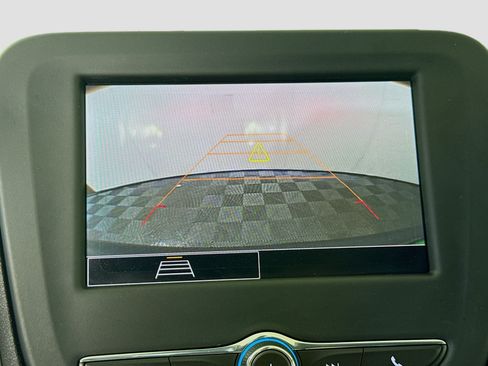 Used 2024 Chevrolet Equinox LT FWD image 19