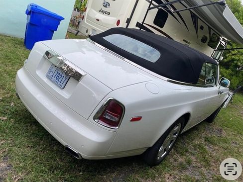 Used 2011 Rolls-Royce Phantom Drophead Coupe image 5