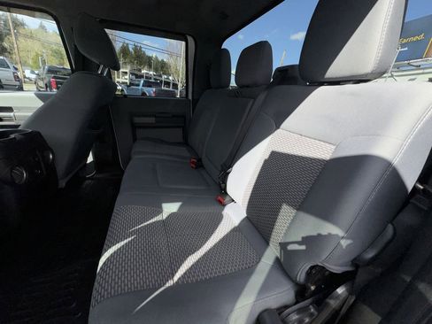 Used 2011 Ford F350 4x4 Crew Cab Super Duty image 24