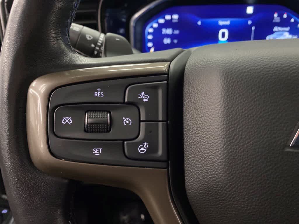 Used 2022 Chevrolet Silverado 1500 High Country w/ High Country Premium Package AWD/4WD image 20