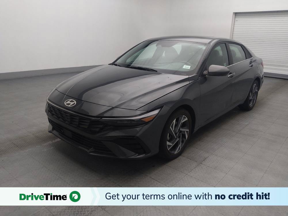 Used 2025 Hyundai Elantra SEL FWD image 1