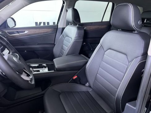 New 2025 Volkswagen Atlas SEL image 11