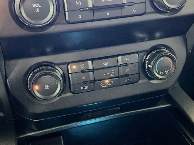 Used 2020 Ford F150 XLT w/ Equipment Group 302A Luxury AWD/4WD image 19