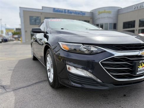 Used 2023 Chevrolet Malibu LT FWD image 17