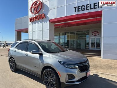 Used 2023 Chevrolet Equinox RS w/ RS Leather Package