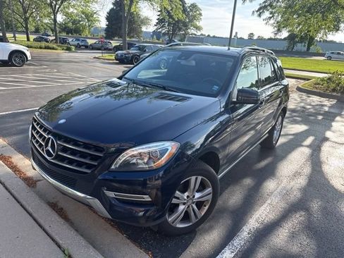 Used 2015 Mercedes-Benz ML 350 4MATIC image 1