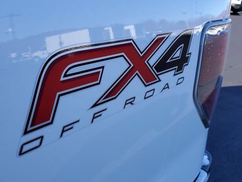 Used 2014 Ford F150 FX4 w/ Equipment Group 402A Luxury image 6