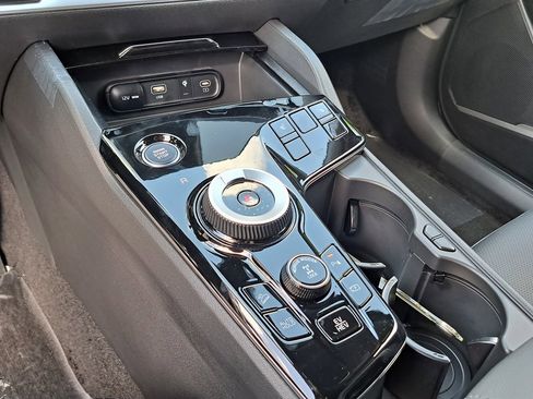 New 2025 Kia Sportage X-Line image 11