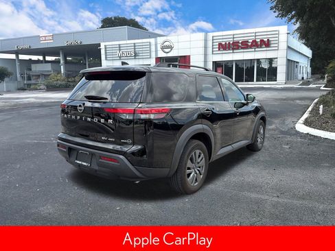 Certified 2024 Nissan Pathfinder SV AWD/4WD image 3