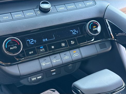 New 2026 Hyundai Elantra Sport image 10