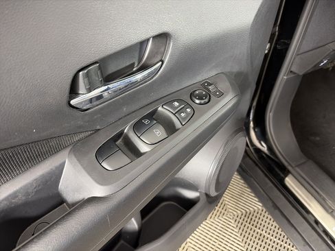 Used 2023 Nissan Kicks SV w/ Interior Electronics Package image 27