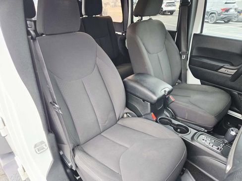 Used 2017 Jeep Wrangler Unlimited Sport w/ Quick Order Package 24S image 16