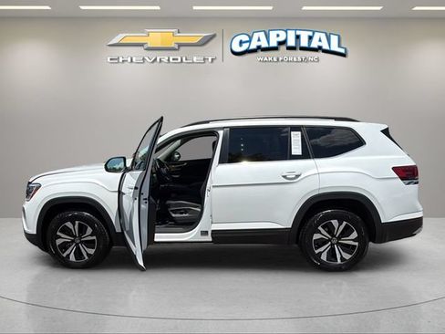 Used 2026 Volkswagen Atlas SE AWD/4WD image 9
