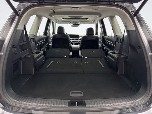 Used 2024 Kia Telluride EX w/ EX Captain's Chair Package AWD/4WD image 25