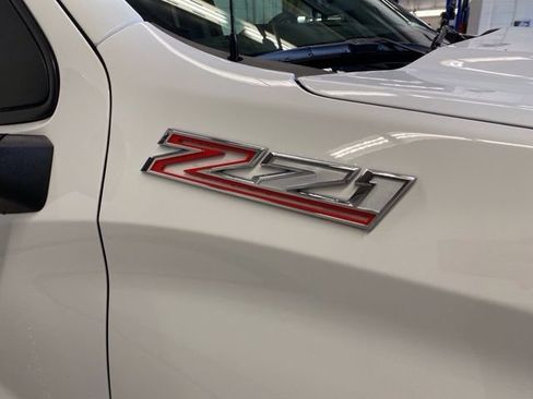 New 2026 Chevrolet Silverado 1500 W/T w/ WT Value Package AWD/4WD image 14