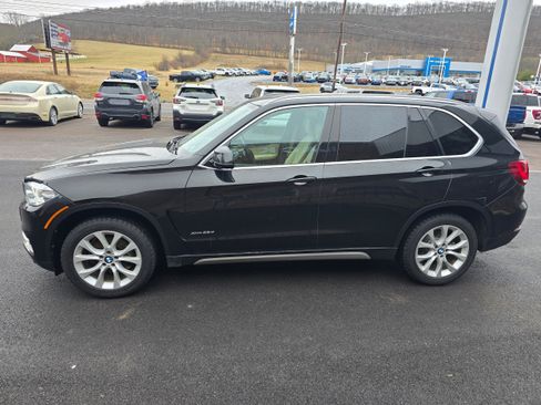 Used 2018 BMW X5 xDrive35d image 4
