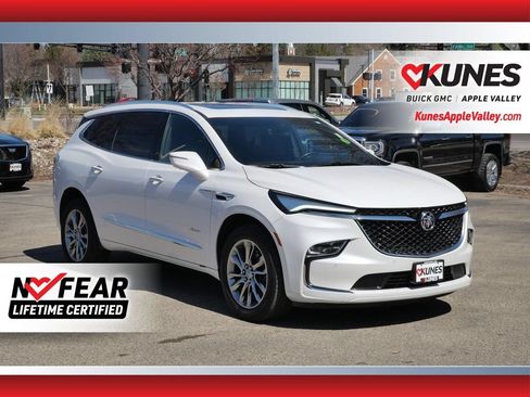Used 2024 Buick Enclave Avenir w/ Avenir Technology Package AWD/4WD image 1