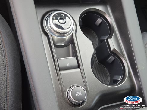 New 2026 Ford Explorer Active image 15