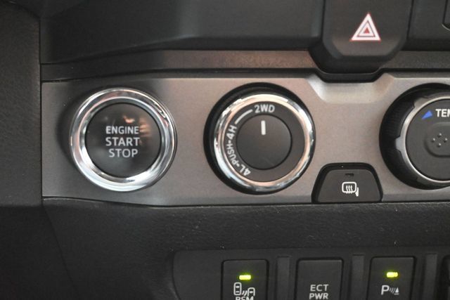 Used 2019 Toyota Tacoma TRD Pro w/ Desert Air Intake Package AWD/4WD image 31