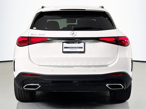 New 2026 Mercedes-Benz GLC 300 image 3