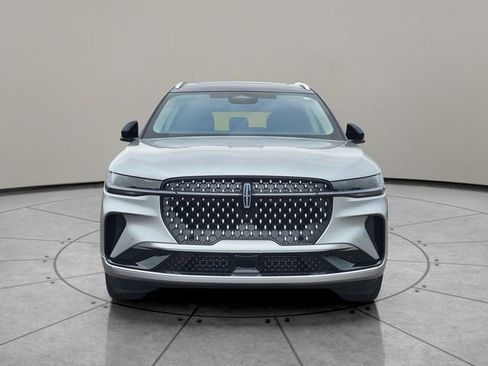Certified 2025 Lincoln Nautilus Reserve AWD/4WD image 15