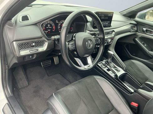 Used 2023 Acura Integra A-Spec image 10