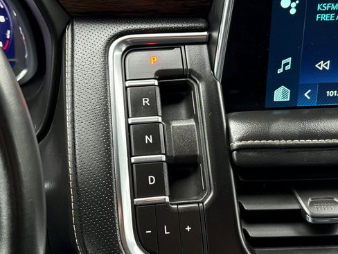 Used 2024 Chevrolet Tahoe Premier image 28