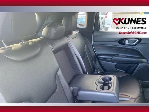 Used 2024 Jeep Compass Trailhawk image 36