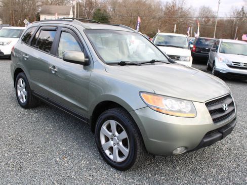 Used 2009 Hyundai Santa Fe SE image 4