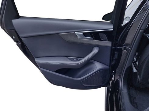 Used 2023 Audi A4 2.0T Premium Plus image 29