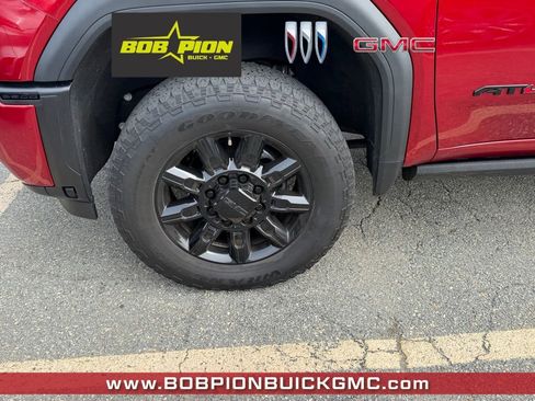 Used 2024 GMC Sierra 2500 AT4 w/ AT4 Premium Plus Package image 2