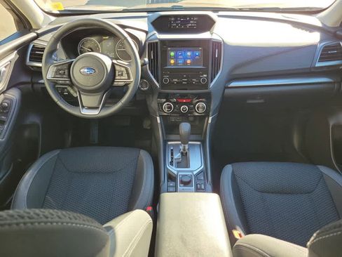 Used 2023 Subaru Forester Premium image 10