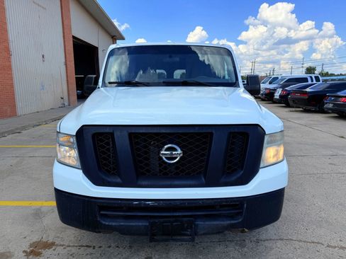 Used 2015 Nissan NV 2500 SV w/ Side & Curtain Airbag Package image 3