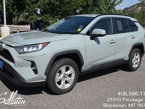 Used 2020 Toyota RAV4 XLE AWD/4WD image 1
