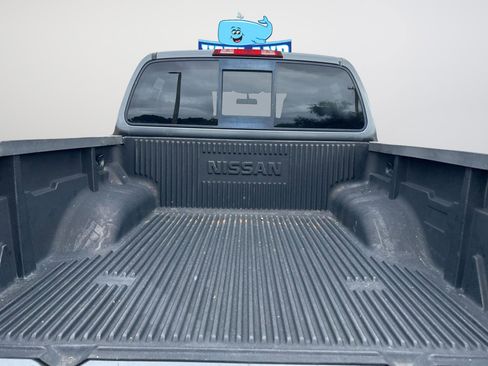 Used 2017 Nissan Frontier SV image 33