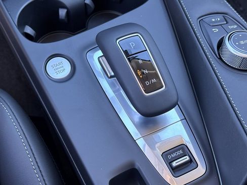 New 2025 INFINITI QX50 Pure image 18