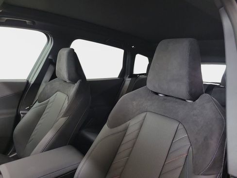 New 2025 BMW X3 xDrive30i w/ Premium Package image 16