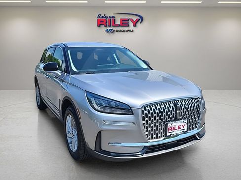 Used 2023 Lincoln Corsair AWD image 8